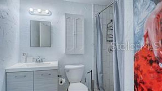 5911 39TH AVENUE W, Bradenton, FL 34209