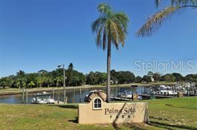 5911 39TH AVENUE W, Bradenton, FL 34209