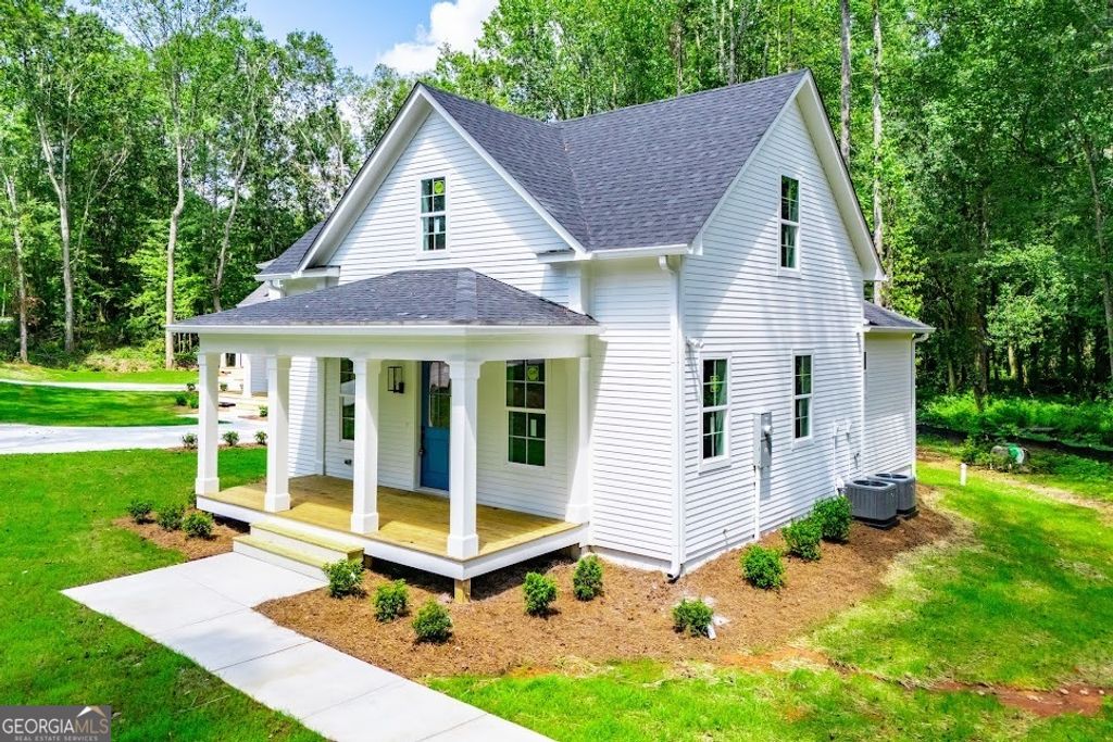 485 West Avenue, Bowdon, GA 30108
