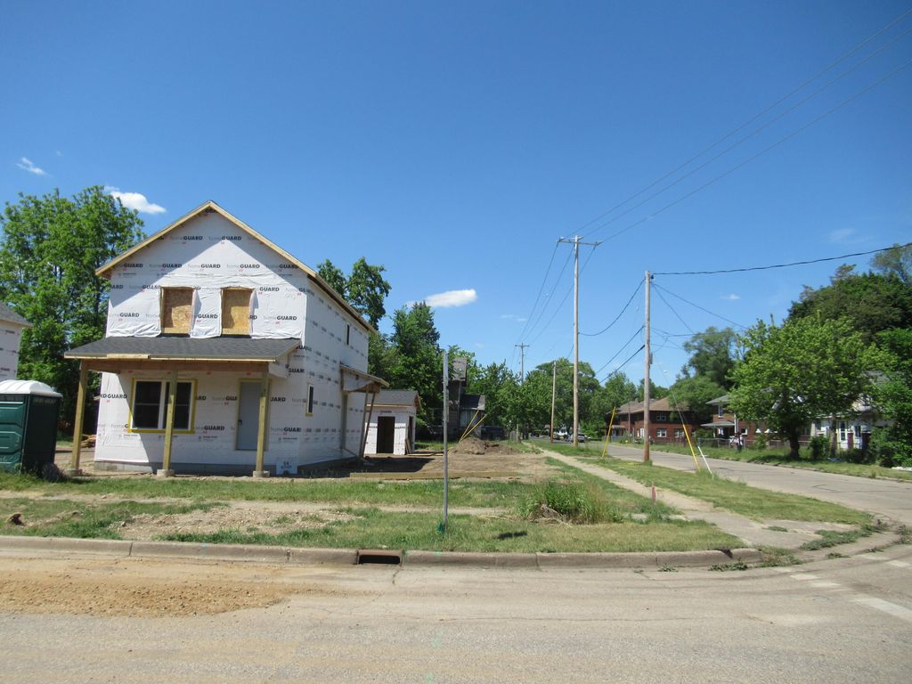 84 Bowen Avenue, Battle Creek City, MI 49037