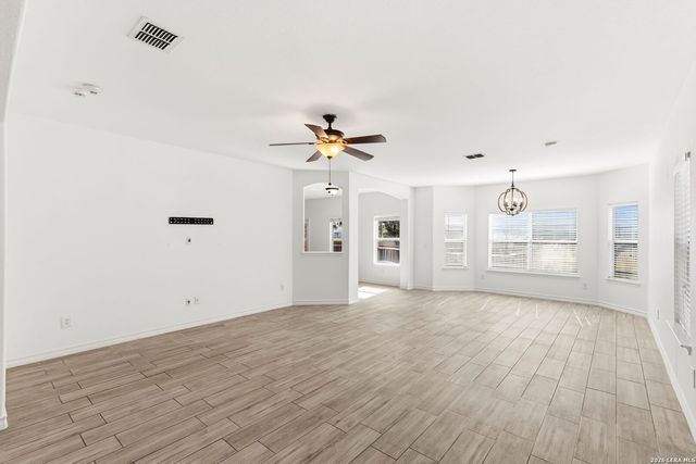 4214 Loring, Converse, TX 78109