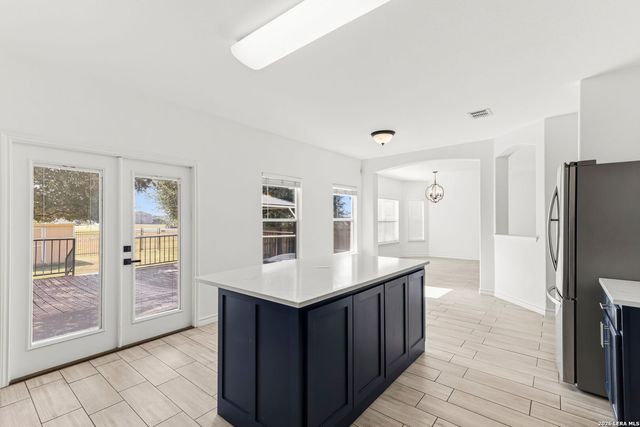 4214 Loring, Converse, TX 78109
