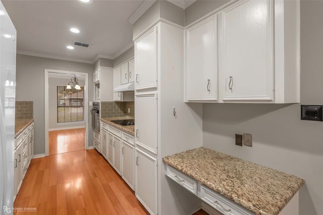 8615 Hollow Bluff Drive, Haughton, LA 71037