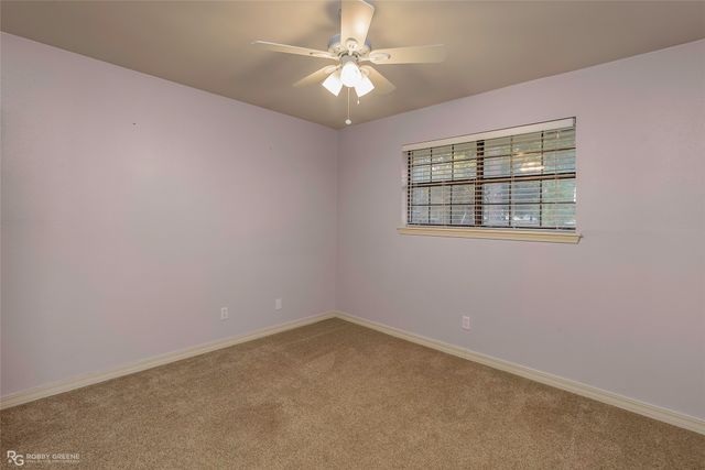 8615 Hollow Bluff Drive, Haughton, LA 71037