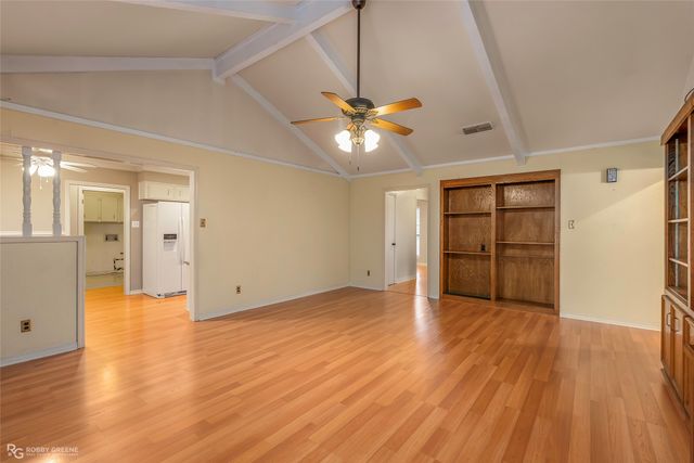 8615 Hollow Bluff Drive, Haughton, LA 71037