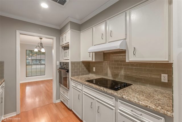 8615 Hollow Bluff Drive, Haughton, LA 71037