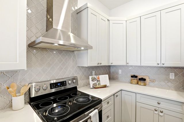 6916 E 4th Ave, Spokane Valley, WA 99212