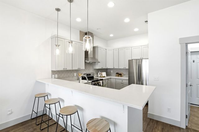 6916 E 4th Ave, Spokane Valley, WA 99212