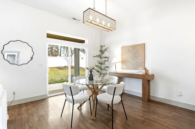 6916 E 4th Ave, Spokane Valley, WA 99212