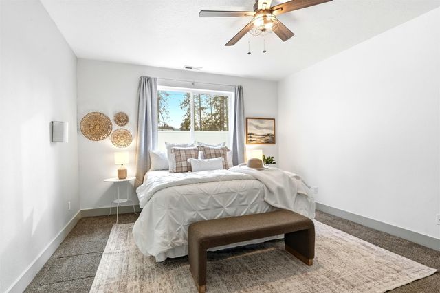 6916 E 4th Ave, Spokane Valley, WA 99212