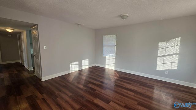 628 Canterbury Avenue, Decatur, AL 35601