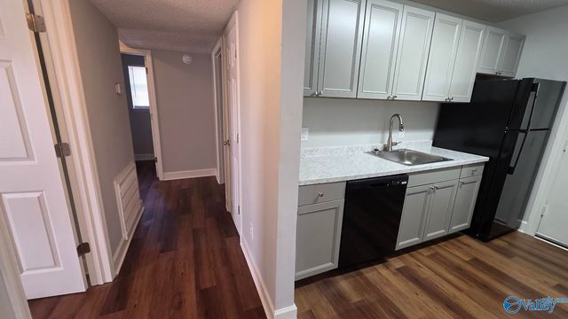 628 Canterbury Avenue, Decatur, AL 35601