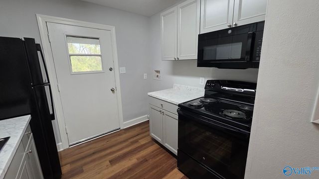 628 Canterbury Avenue, Decatur, AL 35601