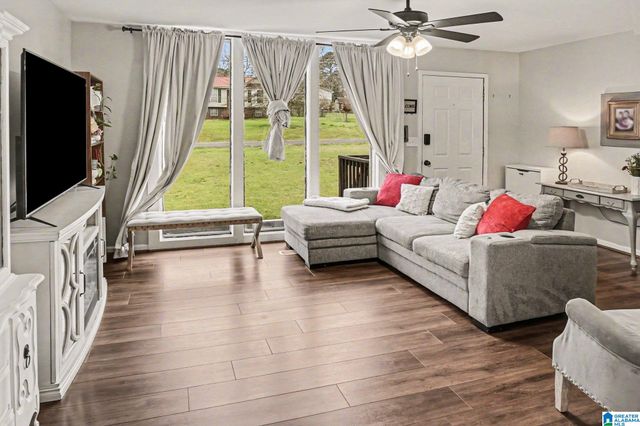 718 NATCHEZ TRAIL, Warrior, AL 35180