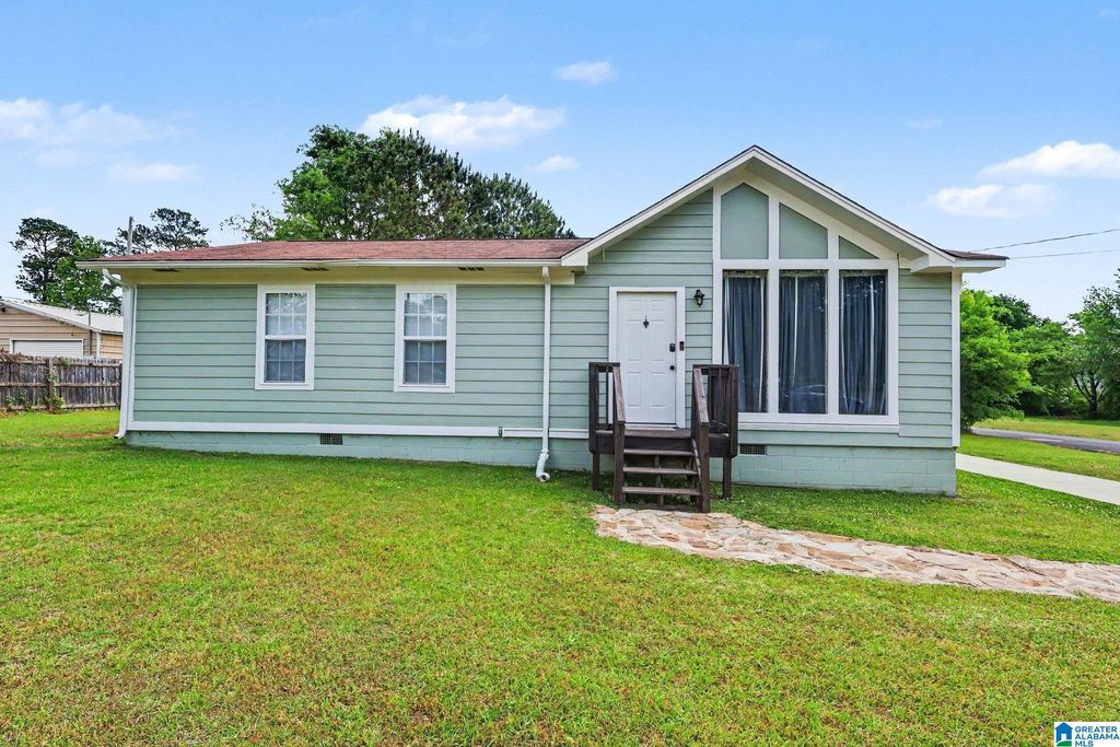 718 NATCHEZ TRAIL, Warrior, AL 35180