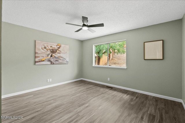 7295 Lindsey Lane, Sparks, NV 89436