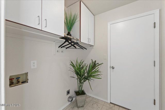 7295 Lindsey Lane, Sparks, NV 89436