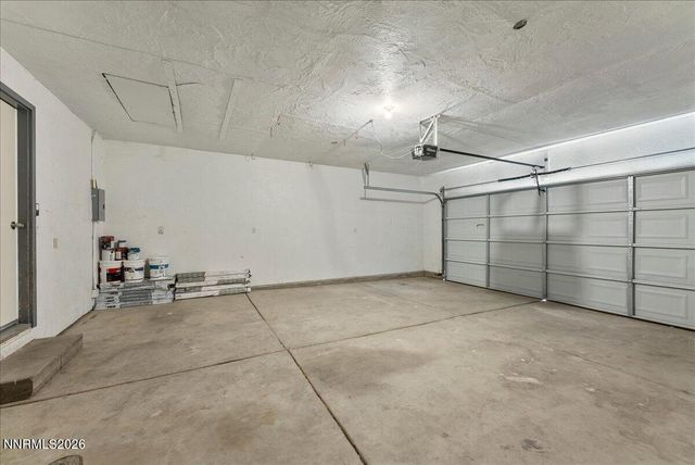 7295 Lindsey Lane, Sparks, NV 89436