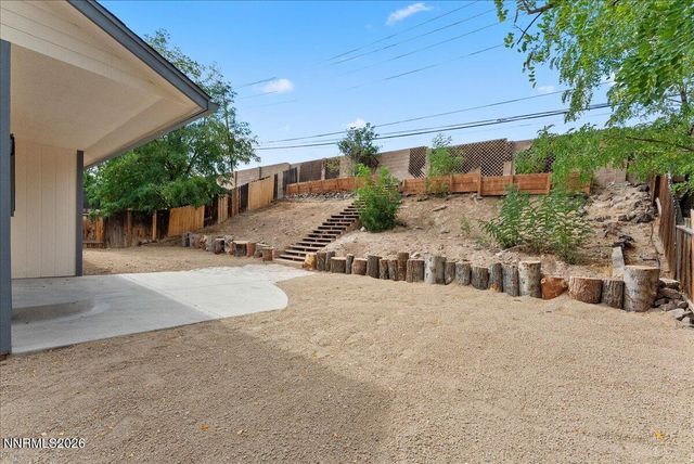 7295 Lindsey Lane, Sparks, NV 89436