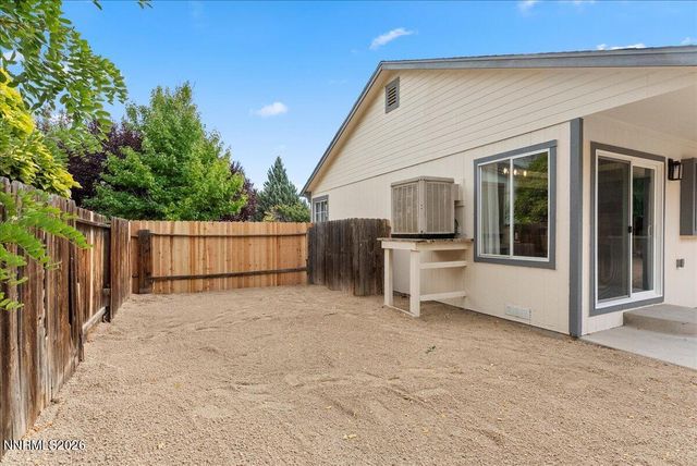 7295 Lindsey Lane, Sparks, NV 89436