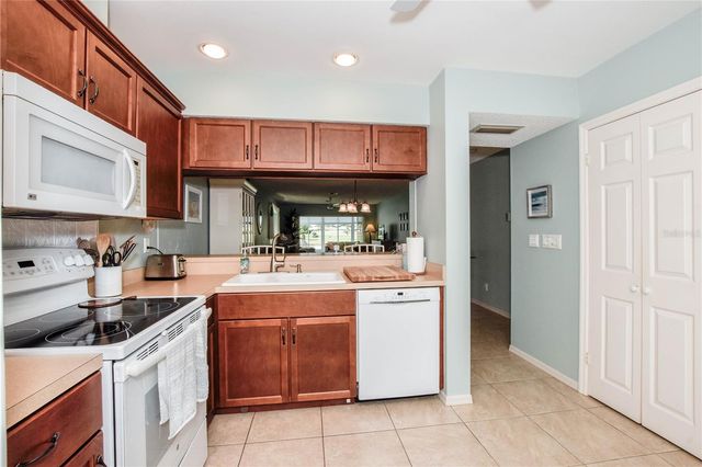418 WEXFORD CIRCLE 125, Venice, FL 34293