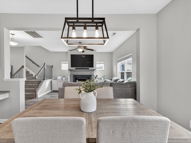 1804 Marcia Ct, Columbia, TN 38401