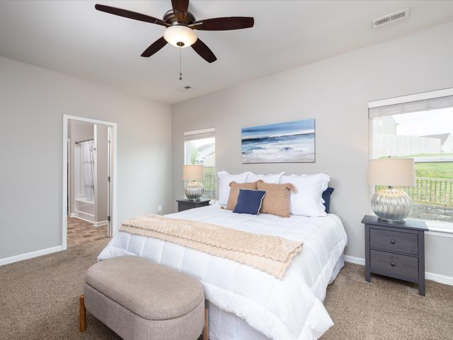 1804 Marcia Ct, Columbia, TN 38401