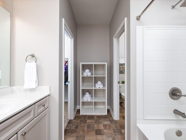 1804 Marcia Ct, Columbia, TN 38401