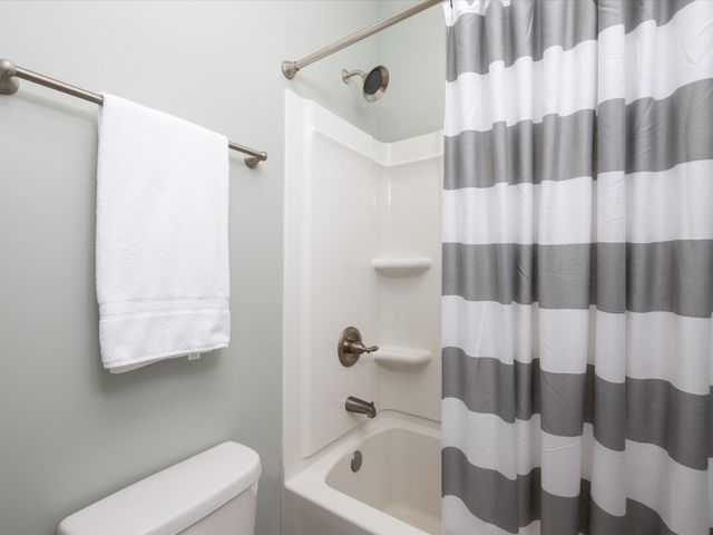 1804 Marcia Ct, Columbia, TN 38401