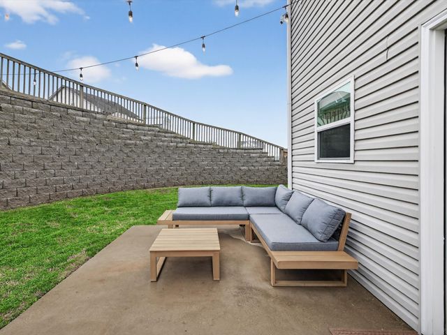 1804 Marcia Ct, Columbia, TN 38401