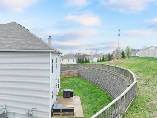 1804 Marcia Ct, Columbia, TN 38401