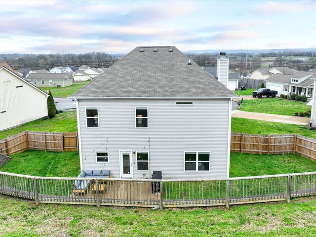 1804 Marcia Ct, Columbia, TN 38401