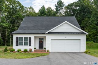 40 Jordan Lane, Colchester, CT 06415