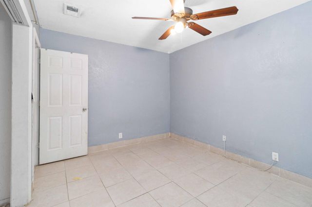 3761 SW 1 Street, Fort Lauderdale, FL 33312