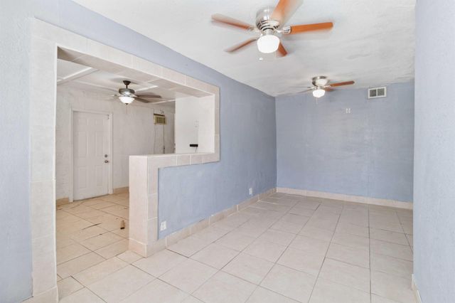 3761 SW 1 Street, Fort Lauderdale, FL 33312