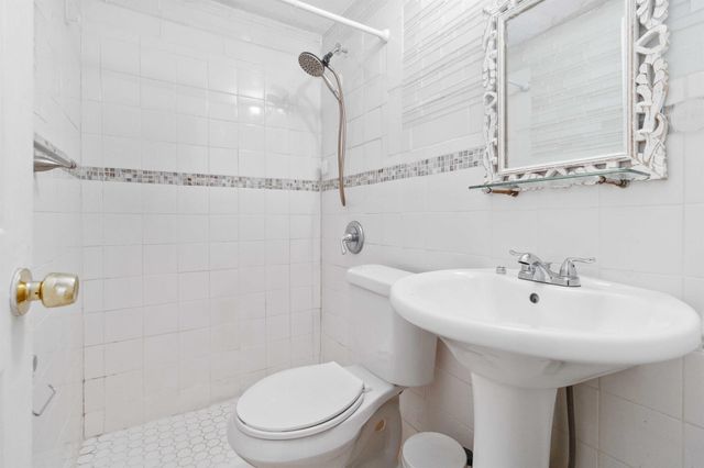 3761 SW 1 Street, Fort Lauderdale, FL 33312