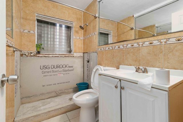 3761 SW 1 Street, Fort Lauderdale, FL 33312