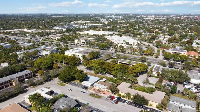 3761 SW 1 Street, Fort Lauderdale, FL 33312