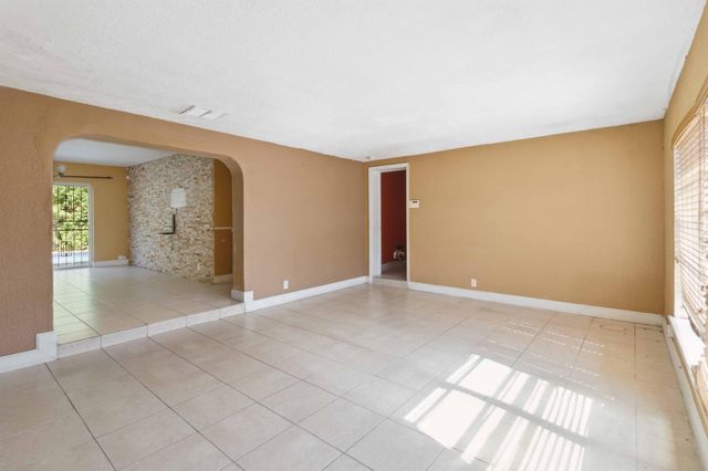 3761 SW 1 Street, Fort Lauderdale, FL 33312