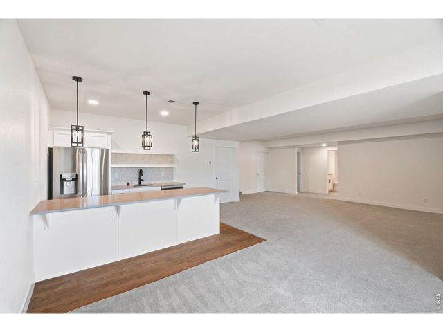 8463 Annapolis Dr, Windsor, CO 80528