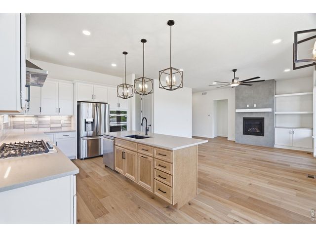 8463 Annapolis Dr, Windsor, CO 80528