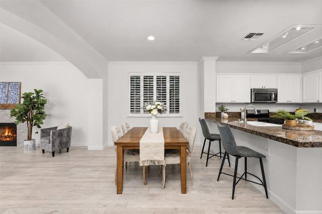 4803 Windsong St, Sacramento, CA 95834