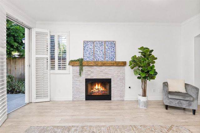 4803 Windsong St, Sacramento, CA 95834