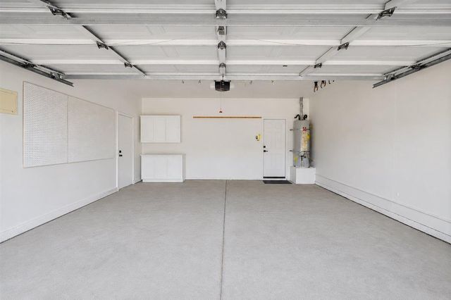 4803 Windsong St, Sacramento, CA 95834
