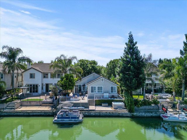 4803 Windsong St, Sacramento, CA 95834