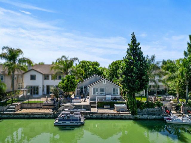 4803 Windsong St, Sacramento, CA 95834