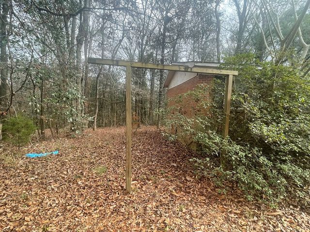 1651 Mixon School Rd, Ozark, AL 36360