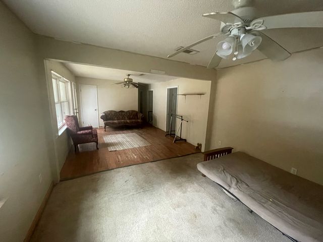 1651 Mixon School Rd, Ozark, AL 36360