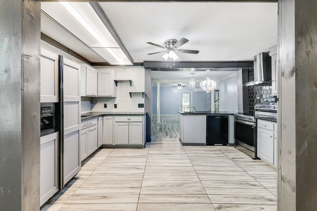 1116 Hitt Ln, Goodlettsville, TN 37072
