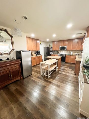 9738 Gypsy Cove, Converse, TX 78109